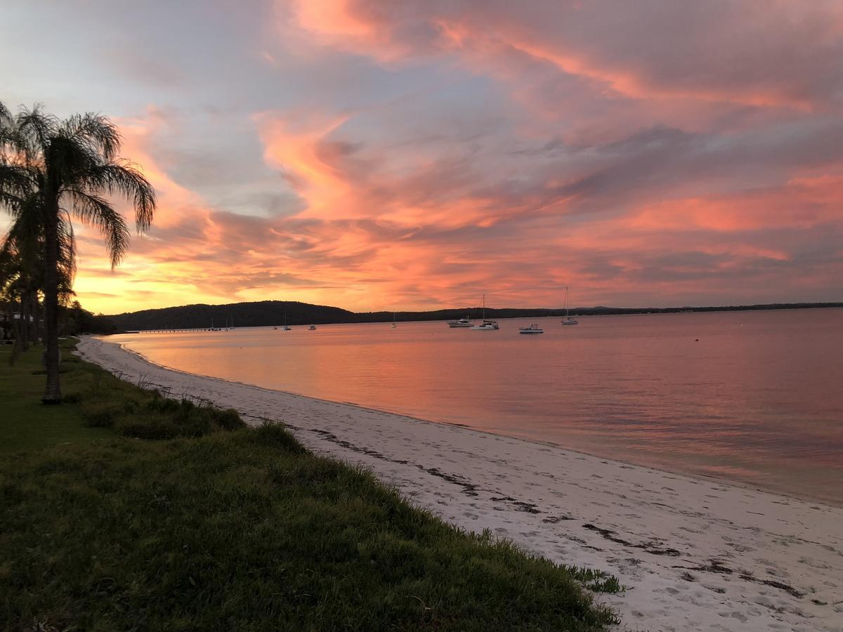 Salamander Beach Accommodation - Adults Only 萨拉曼德湾 外观 照片
